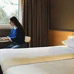 מלון Ibis Porte D'angleterre 3*