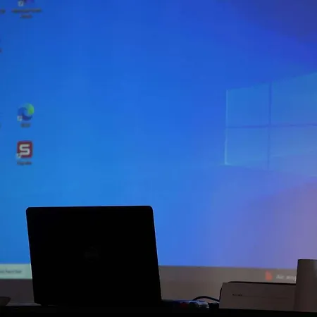 Ibis Porte D'angleterre 3* Caen