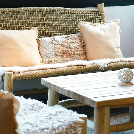 Ibis Porte D'angleterre 3*