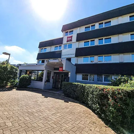 Ibis Porte D’angleterre 3*