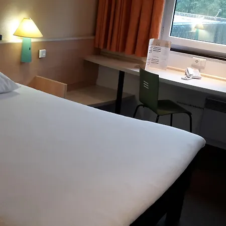 Ξενοδοχείο Ibis Porte D'angleterre 3*