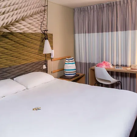 Ξενοδοχείο Ibis Porte D'angleterre 3*