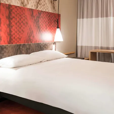 Ξενοδοχείο Ibis Porte D'angleterre 3*