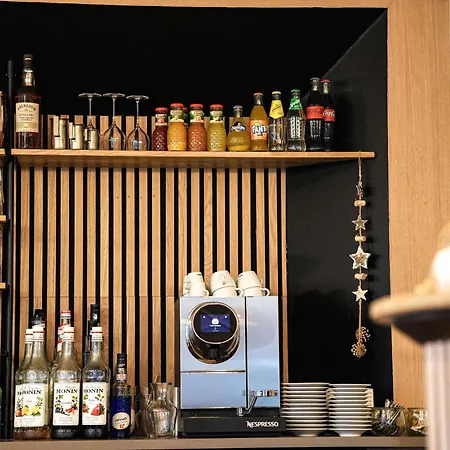 Ibis Porte D'angleterre 3* カーン