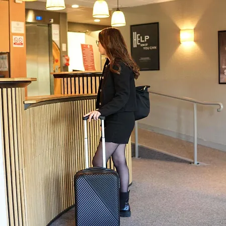 Hotel Ibis Porte D'angleterre
