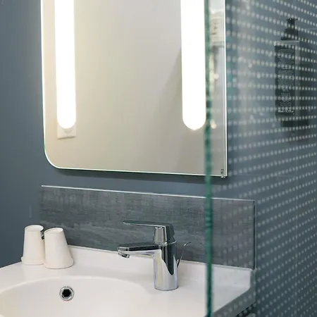 Ibis Porte D'angleterre 3* Caen