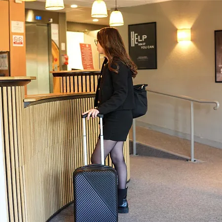 Hotel Ibis Porte D'angleterre