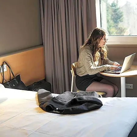 Ibis Porte D'angleterre 酒店 3*