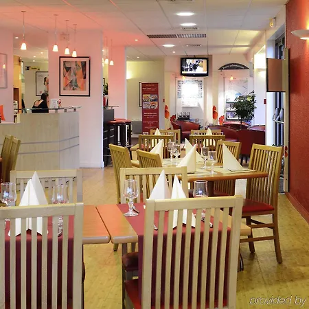 Ibis Porte D'angleterre 3* Caen