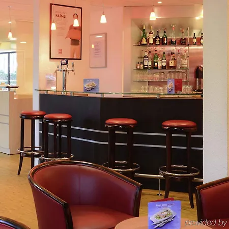 Ibis Porte D'angleterre Otel 3*