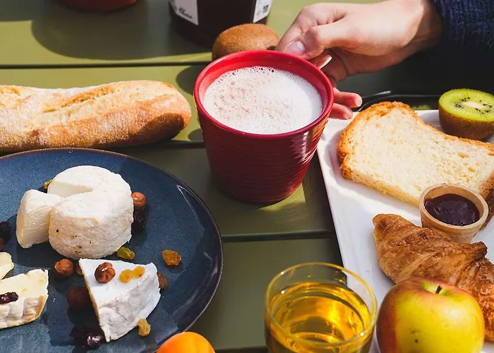 Hotel Ibis Porte D'angleterre 3*