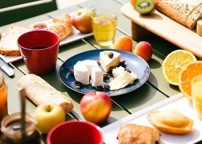 Ibis Porte D'angleterre 3*