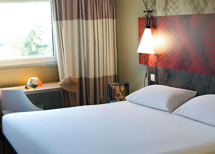 Szálloda Ibis Porte D'angleterre 3*