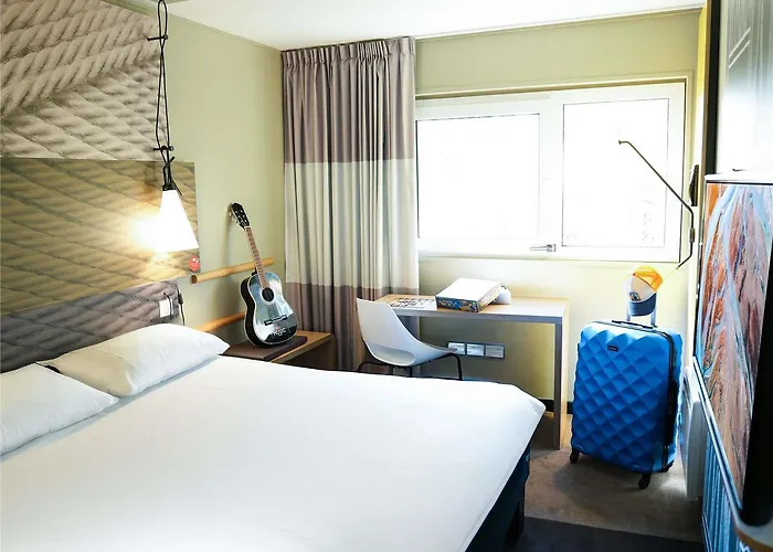 Ibis Porte D'angleterre Szálloda Caen