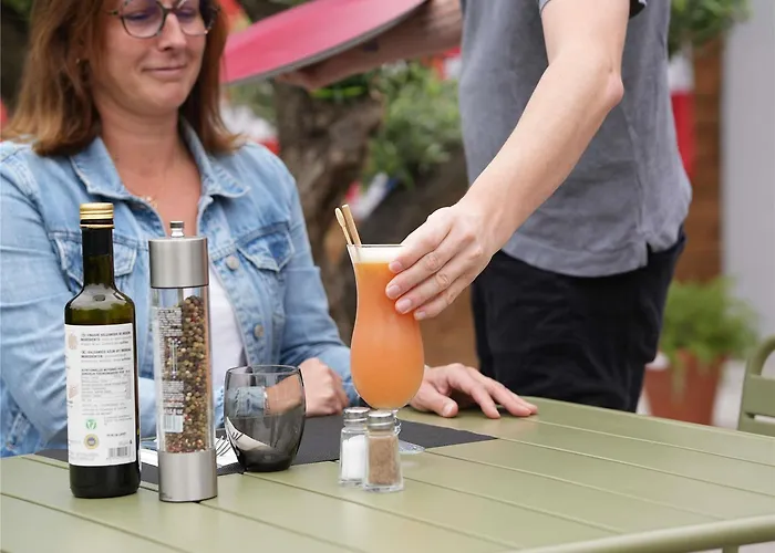 Ibis Porte D'angleterre 3*